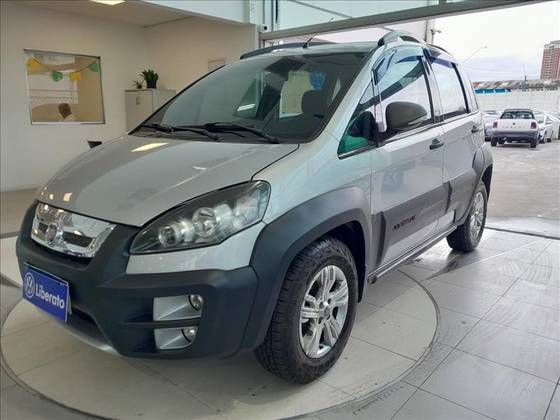 FIAT IDEA 1.8 MPI ADVENTURE 16V FLEX 4P AUTOMATIZADO FIAT IDEA 1.8 MPI ADVENTURE 16V FLEX 4P AUTOMATIZADO
